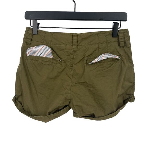 Nike Women’s Green Rolled Cuff Shorts With Pockets Size 4 - Picture 4 of 4